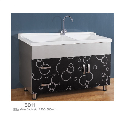 Siyah Ve Beyaz Paslanmaz Çelik Banyo Duvar Dolapları Pragmatizm Elegance